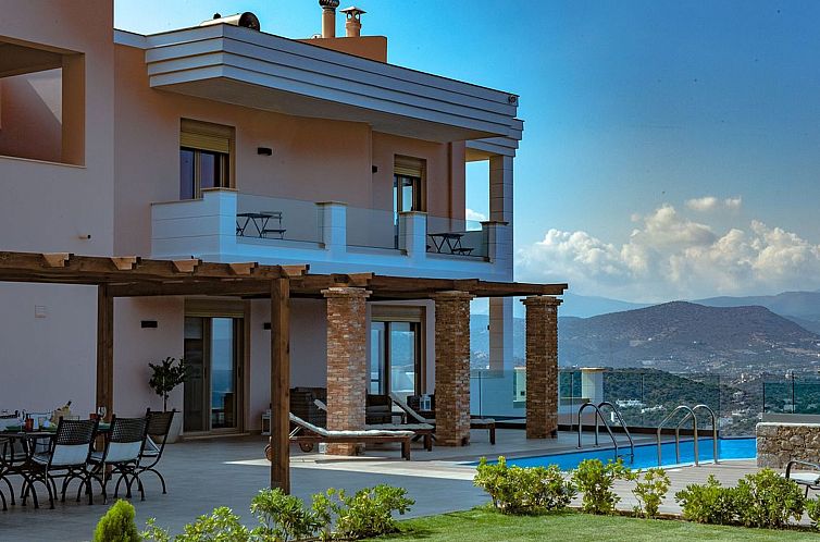 Vakantiehuis Brandneue, schicke und luxuriöse Wohnung