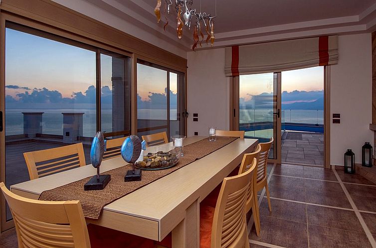 Vakantiehuis Brandneue, schicke und luxuriöse Wohnung