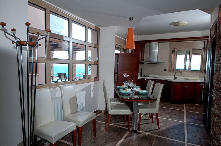 Vakantiehuis Brandneue, schicke und luxuriöse Wohnung