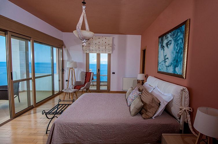 Vakantiehuis Brandneue, schicke und luxuriöse Wohnung