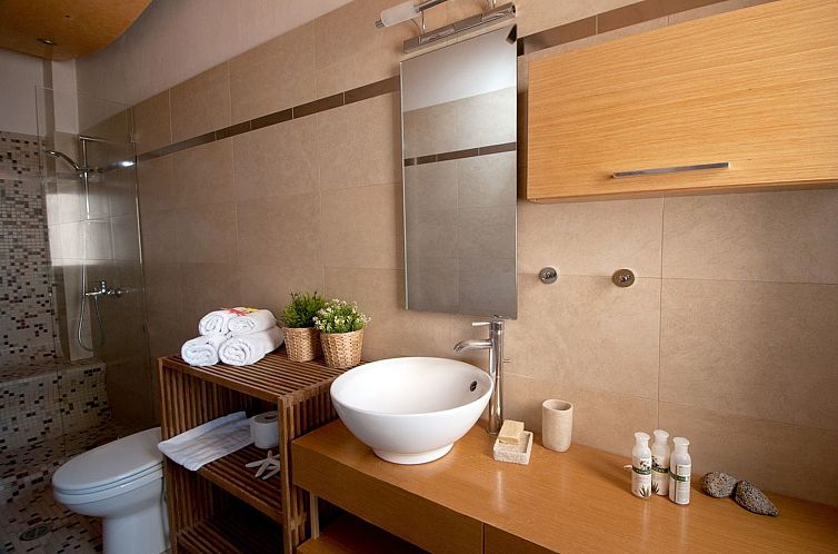 Vakantiehuis Brandneue, schicke und luxuriöse Wohnung