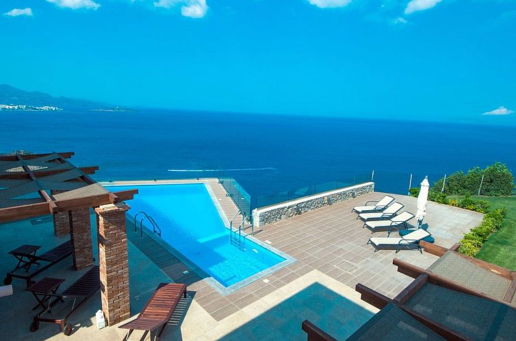 Vakantiehuis Brandneue, schicke und luxuriöse Wohnung