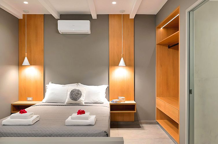 Vakantiehuis Canes Maxima Suite Privater Pool
