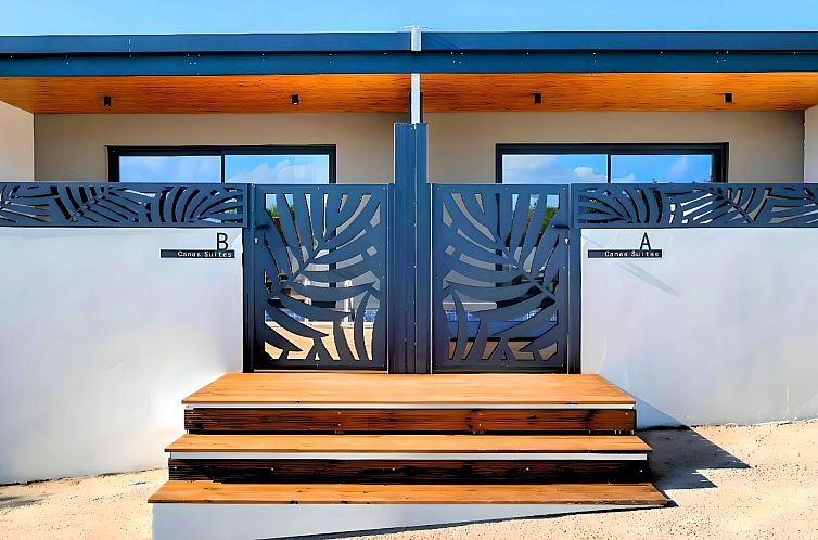 Vakantiehuis Canes Maxima Suite Privater Pool