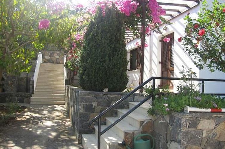 Appartement Helle, gemütliche Ferienwohnung in Agios Nikola