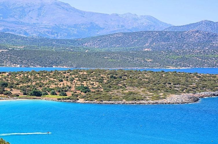 Vakantiehuis Villa "Etoile Villa" mit Blick auf das Wasser