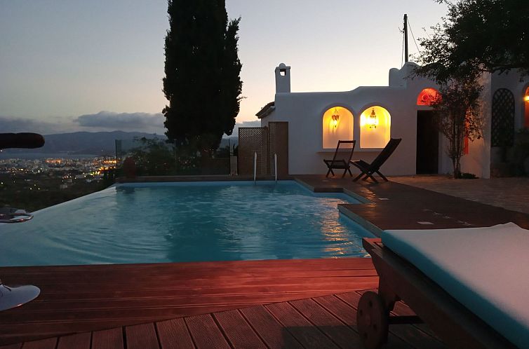 Vakantiehuis Villa "Mirabello suites" mit herrlicher Aussich