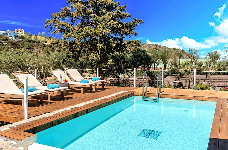 Vakantiehuis "Cretan Lodge" mit Blick auf das Wasser