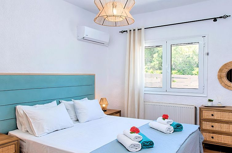 Vakantiehuis "Cretan Lodge" mit Blick auf das Wasser