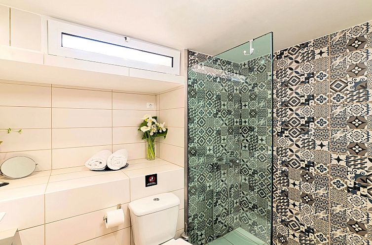 Vakantiehuis Olivengrüne Villa mit privatem beheiztem Pool