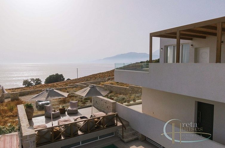 Vrijstaande woning in Kalamaki