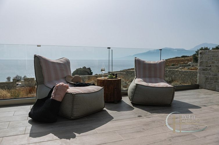 Vrijstaande woning in Kalamaki