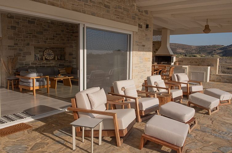 Vrijstaande woning in Kalamaki