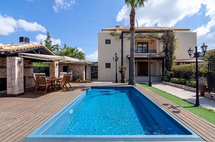 Vrijstaande woning in Gouves