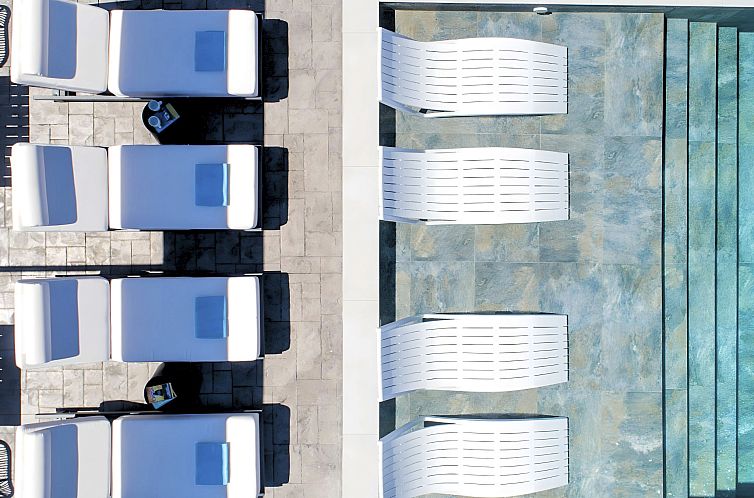 Vakantiehuis Grey Grand Villa Privater Pool