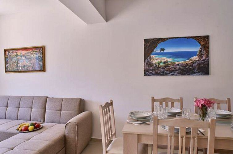 Vakantiehuis mit Terrasse