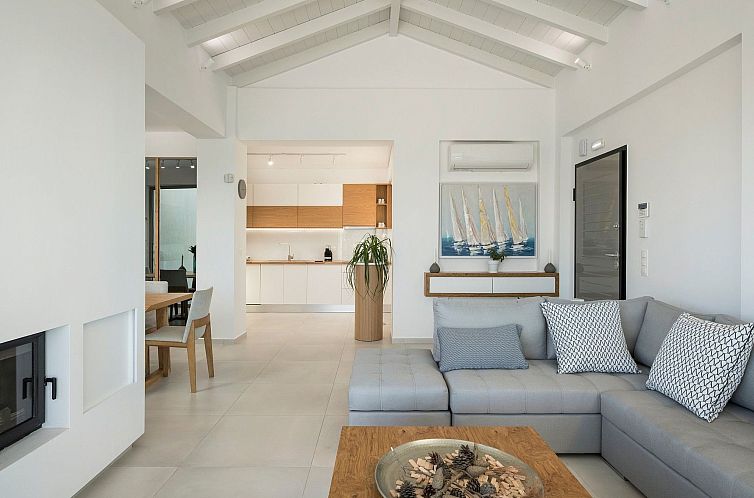 Vakantiehuis Villa White Harmony 6km vom Strand entfernt mit