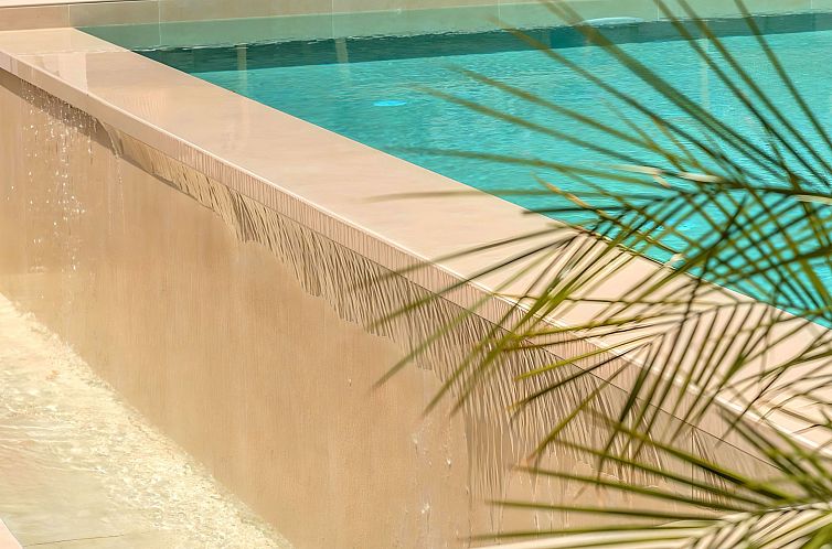 Vakantiehuis Hidden Gem Pool und Jacuzzi