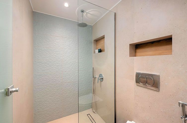 Vakantiehuis Hidden Gem Pool und Jacuzzi