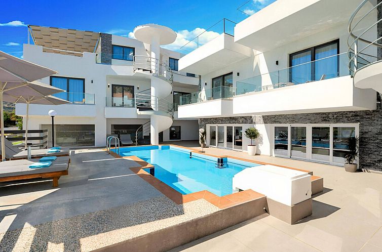 Appartement Pnoe Beachside Suite