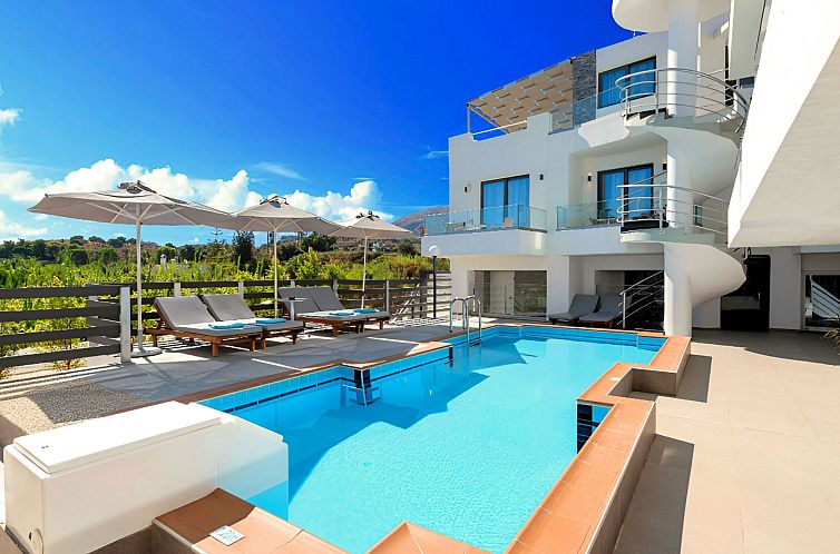 Appartement Pnoe Beachside Suite