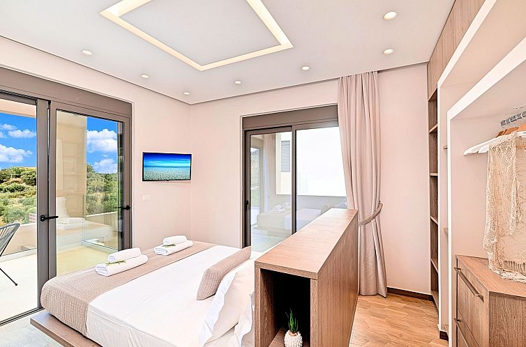 Vakantiehuis Villa "Minoas Grand" mit Blick auf das Wasser