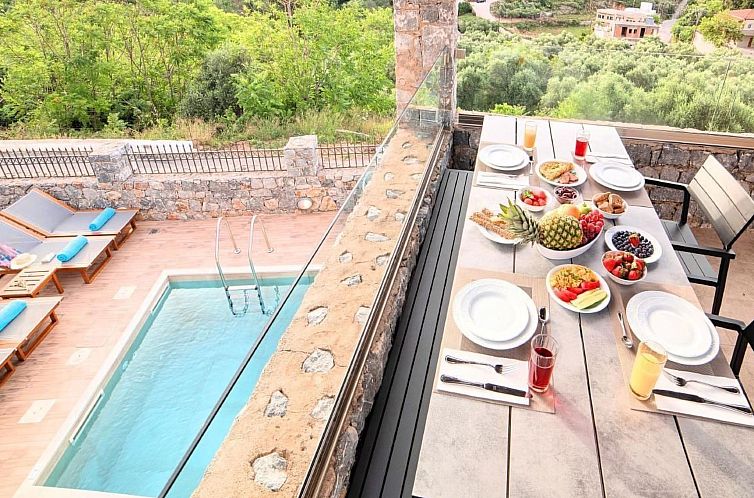 Vakantiehuis "Acrothea Villa Beheizter Pool"