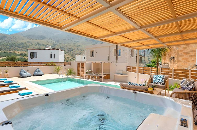 Vakantiehuis Hidden Gem Villa Pool und Jaccuzzi