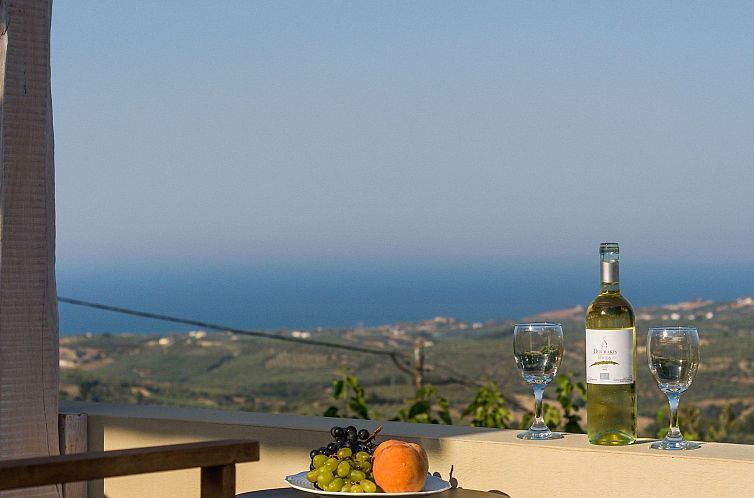 Vakantiehuis Traditionelle Villa, privater Pool, 5km zum Str