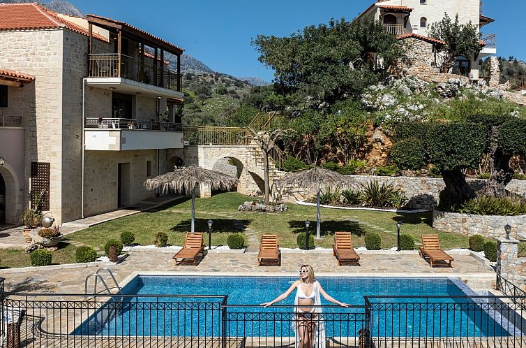 Vakantiehuis Geroulios Kastro Villa I-"Frei "Beheizter Pool,