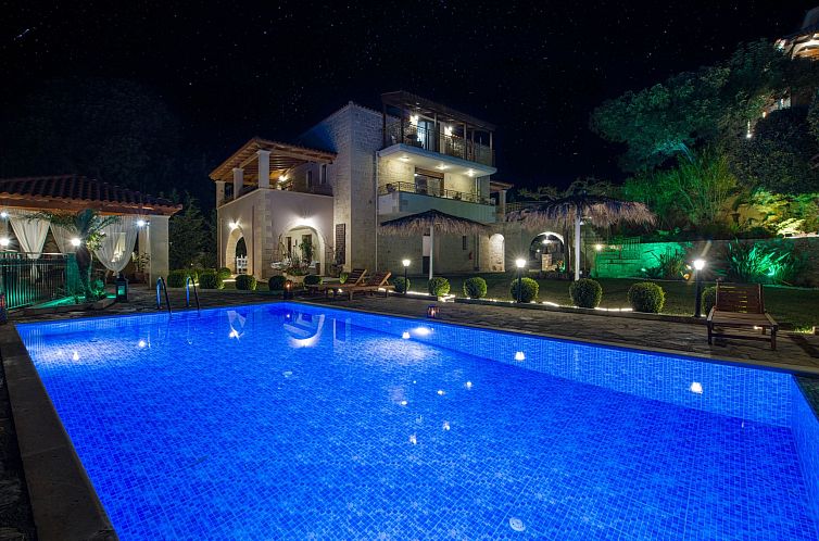 Vakantiehuis Geroulios Kastro Villa I-"Frei "Beheizter Pool,