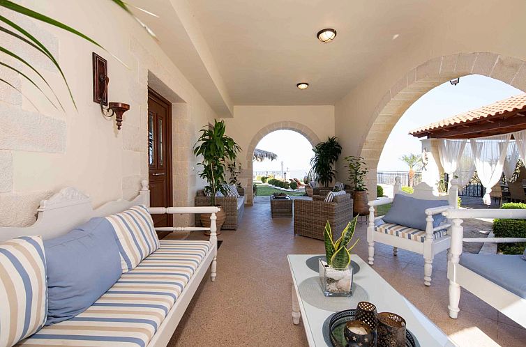 Vakantiehuis Geroulios Kastro Villa I-"Frei "Beheizter Pool,