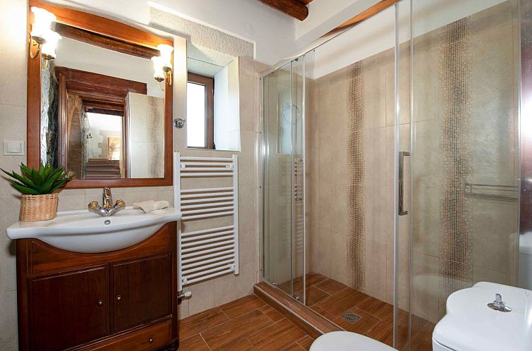 Vakantiehuis Geroulios Kastro Villa I-"Frei "Beheizter Pool,
