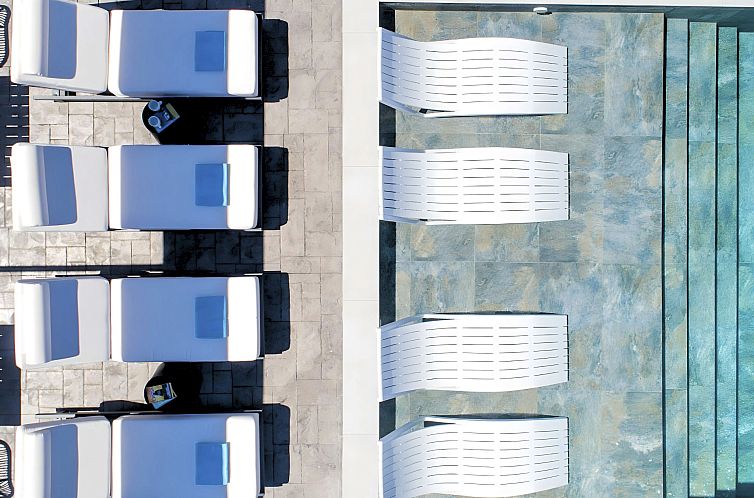 Vakantiehuis Grey Grand Villa Privater Pool