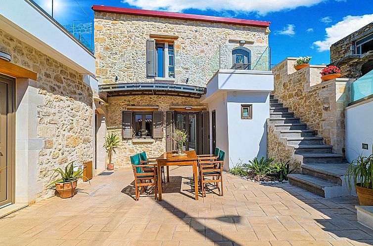 Vakantiehuis Akalli Villa Privater Pool, Whirlpool
