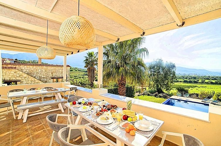 Vakantiehuis Cretan Mansion mit beheiztem Pool