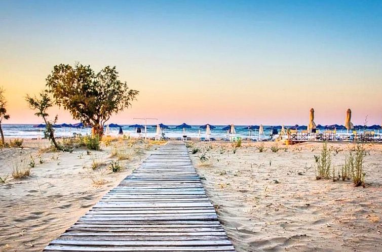 Vakantiehuis in Kavallos mit Grill, Terrasse und Garten