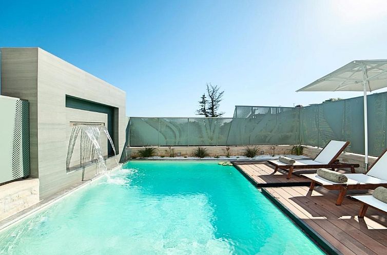 Vakantiehuis in Kavallos mit Grill, Terrasse und Garten