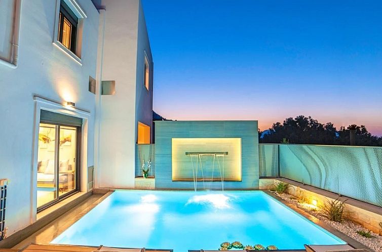 Vakantiehuis in Kavallos mit Grill, Terrasse und Garten