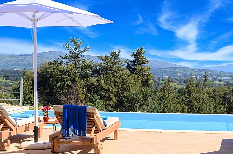 Vakantiehuis Orientem Villa Beheizter Pool