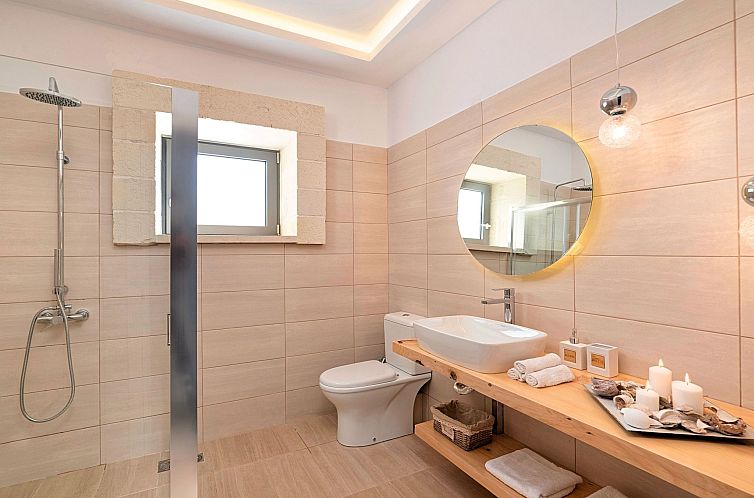 Vakantiehuis Orientem Villa Beheizter Pool