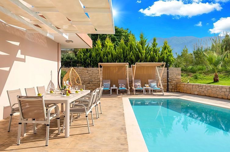 Vakantiehuis Ferienvilla "Allas" mit beheiztem Pool