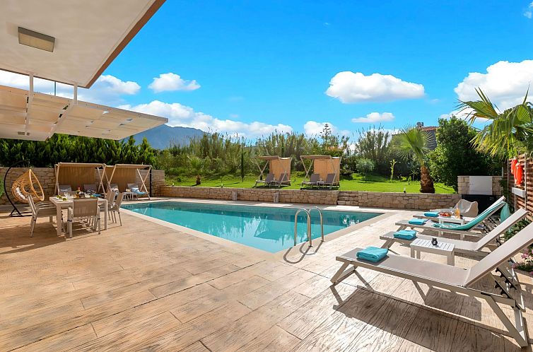 Vakantiehuis Ferienvilla "Allas" mit beheiztem Pool