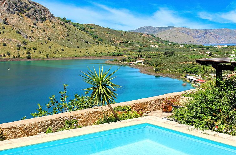 Vakantiehuis Ferienvilla "Du Lac Omega" mit privatem Pool