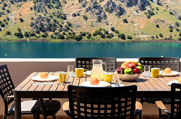 Vakantiehuis Ferienvilla "Du Lac Omega" mit privatem Pool