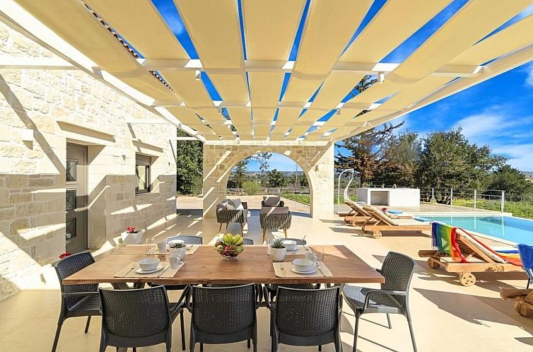 Vakantiehuis "Orientem Villa" mit beheiztem Pool