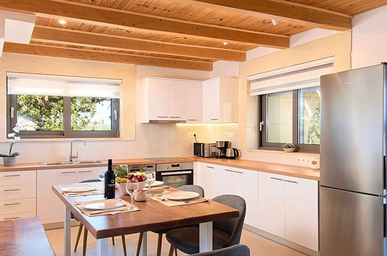 Vakantiehuis "Orientem Villa" mit beheiztem Pool