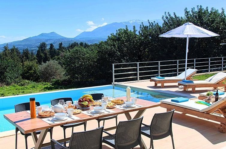 Vakantiehuis "Orientem Villa" mit beheiztem Pool