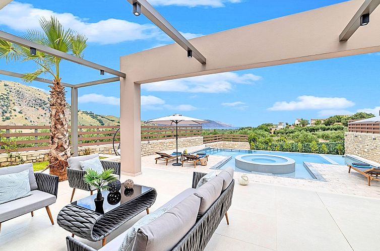 Vakantiehuis "Minaos8" mit privatem Pool