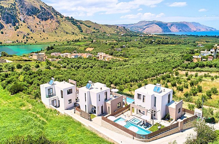 Vakantiehuis "Minaos8" mit privatem Pool